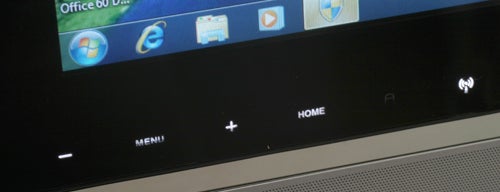 Close-up of Asus EeeTop ET2203T All-In-One PC's touchscreen interface.
