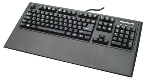 SteelSeries 7G Gaming Keyboard with integrated wrist rest.