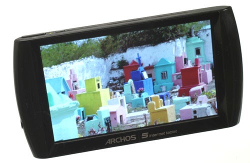 Archos 5 Internet Tablet displaying colorful image on screen