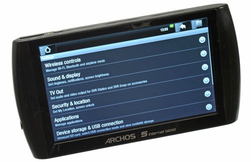 Archos 5 Internet Tablet displaying settings menu.