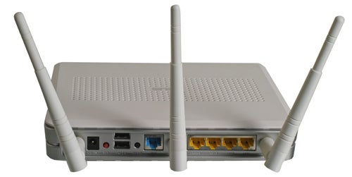 Asus RT-N16 Wireless Router with three antennas.