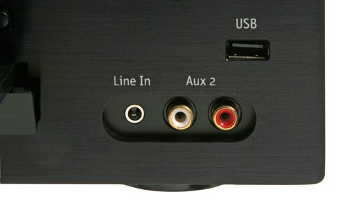 Close-up of Teufel Impaq 40 audio inputs and USB port.