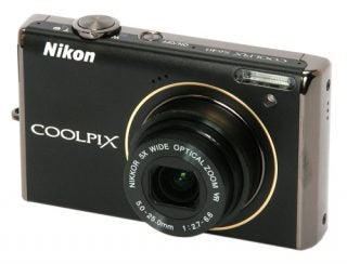 Nikon CoolPix S640 camera on white background.