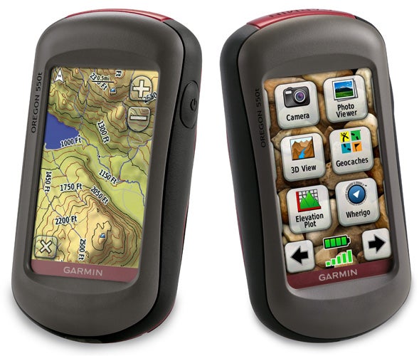 Garmin Oregon 550t GPS with map and application screen.
