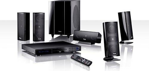Teufel Impaq 4000 Home Cinema System with speakers and remote.