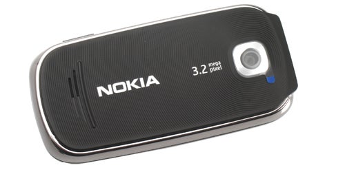 Nokia 7230 back