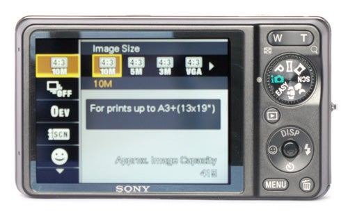 Sony Cyber-shot DSC-WX1 camera showing image size settings on screen.