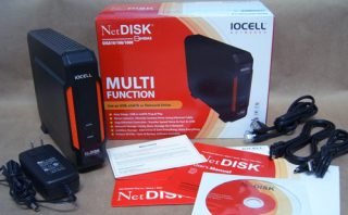 IOCELL NetDISK 351UNE with box, power adapter, and accessories.