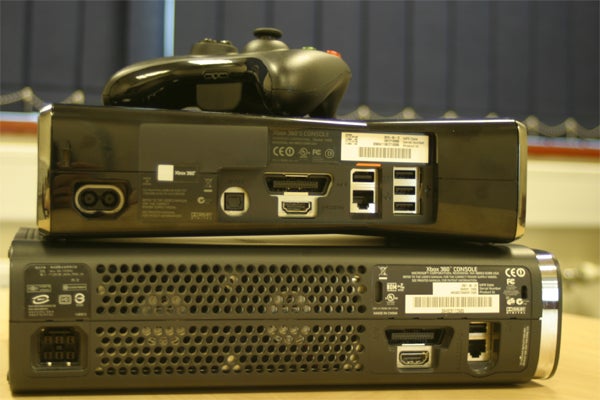 Microsoft Xbox 360 250GB console with wireless controller.