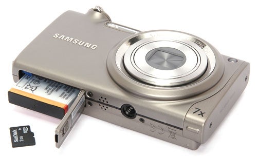 Samsung ST5000 digital camera with battery and memory card