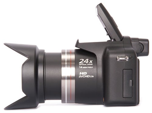 Panasonic Lumix DMC-FZ45 side zoom