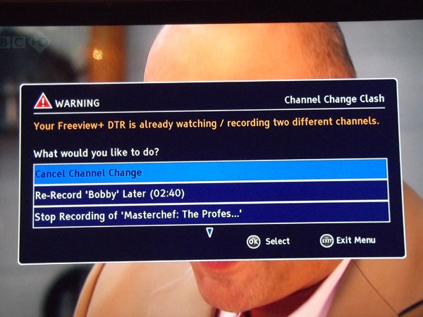 Error message on Sharp TU-T2HR32 during channel switch.