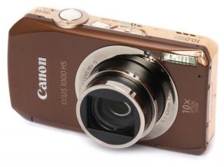 Canon IXUS 1000 HS front angle