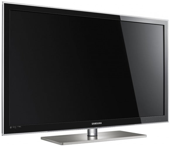 Samsung UE32C6000 32-inch LED TV on display.