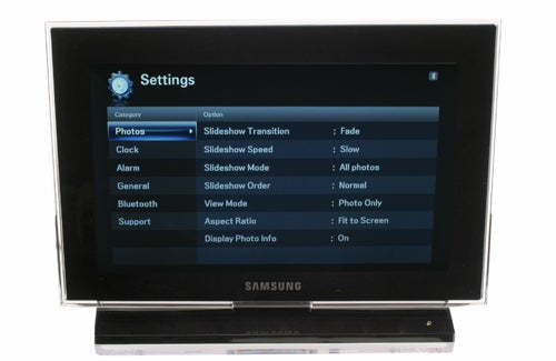 Samsung 1000P digital photo frame displaying settings menu.
