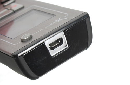 Close-up of One For All Xsight Plus remote's USB port.