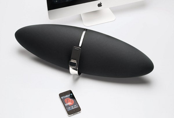 Bowers & Wilkins Zeppelin Air speaker with iPhone and iMac