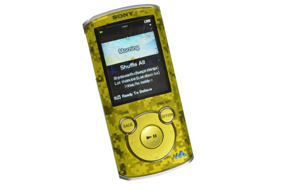 Sony NWZ-E463 4 GB Walkman MP3 Video Player with FM Radio (RED) NEW