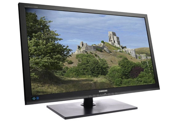Samsung S27A850D 27-inch monitor displaying a landscape image.