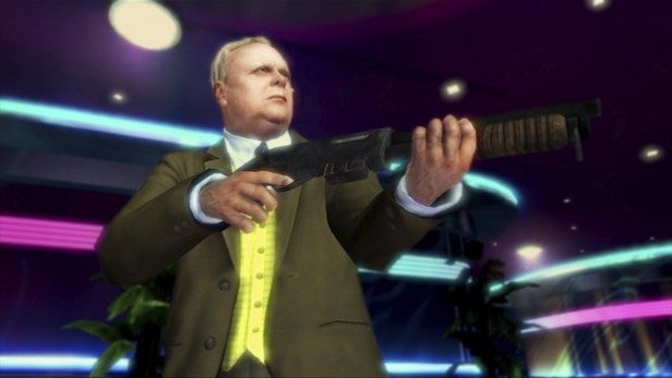 Screenshot of character with gun from GoldenEye 007: Reloaded game.