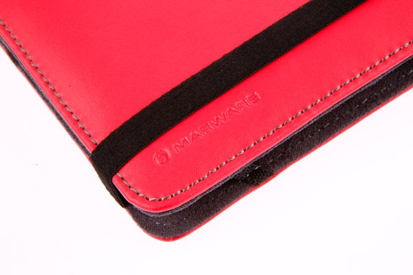 Close-up of red Marware EcoVue Kindle 4 cover detail