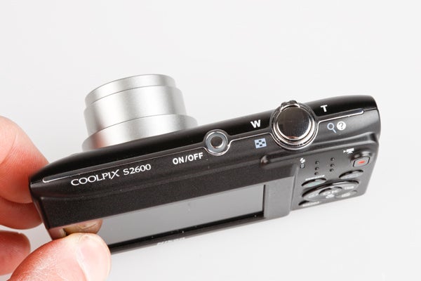 Nikon COOLPIX S2600 8