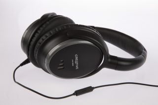 Creative HN-900 noise-cancelling headphones on white background.