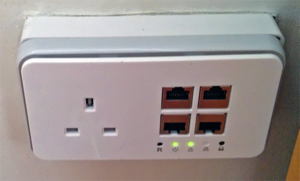 Power Ethernet Socket T1000 4