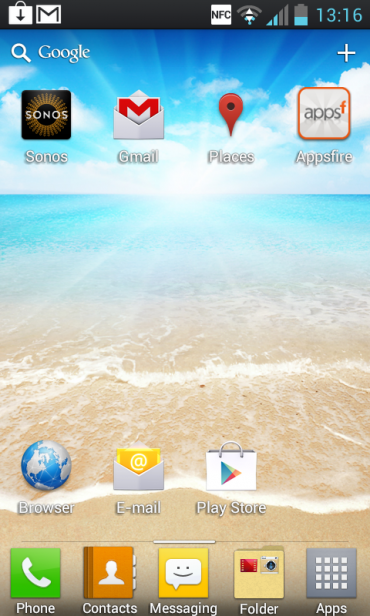 LG Optimus L7 smartphone display showing home screen icons.