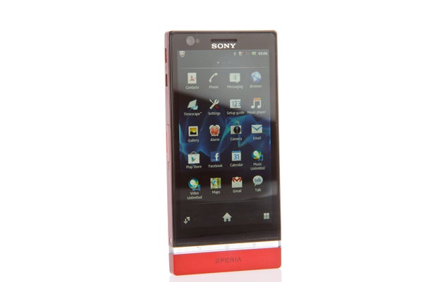 Sony Xperia P 13
