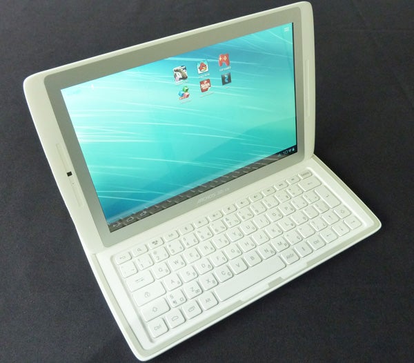 Archos 101 XS tablet with keyboard cover station.