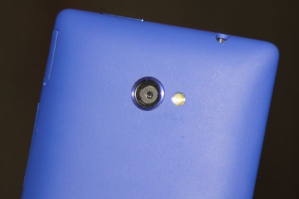 Close-up of HTC 8X camera and flash on blue casing.
