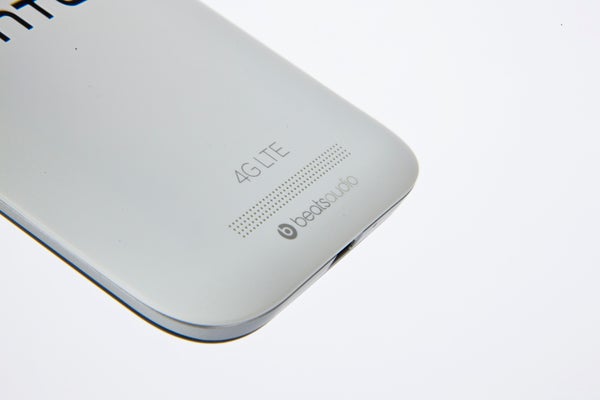 Close-up of HTC One SV's back cover showing 4G LTE logo.