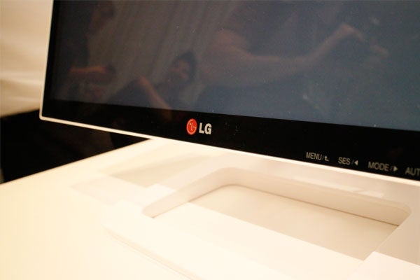 LG ET83 Touch 10
