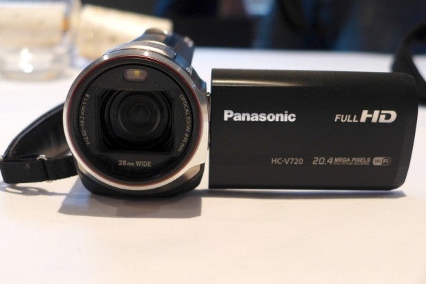 Panasonic HX-V720 3