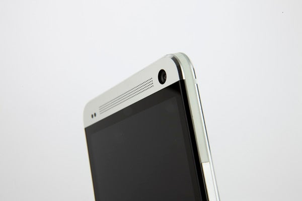 HTC One 17