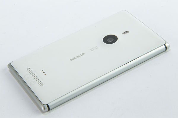 Nokia Lumia 925 13