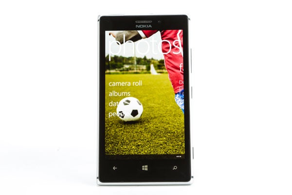 Nokia Lumia 925 26