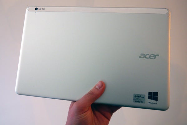 Acer Aspire P3 8