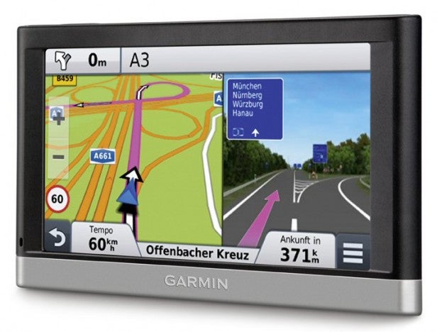 Garmin nuvi 2598 LMT-DGarmin nuvi 2598 LMT-D GPS device showing map and route.