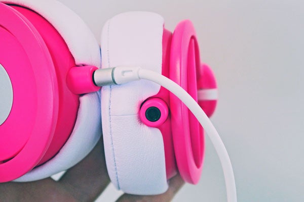 Beats by Dr. Dre Mixr 1