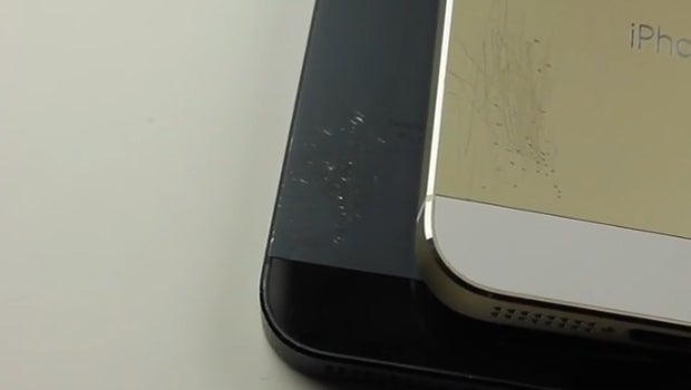 Gold iPhone 5S and black iPhone 5