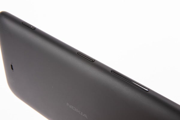Nokia Lumia 1320 19