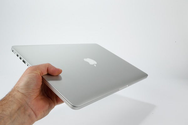 MacBook Pro 15-inch 18