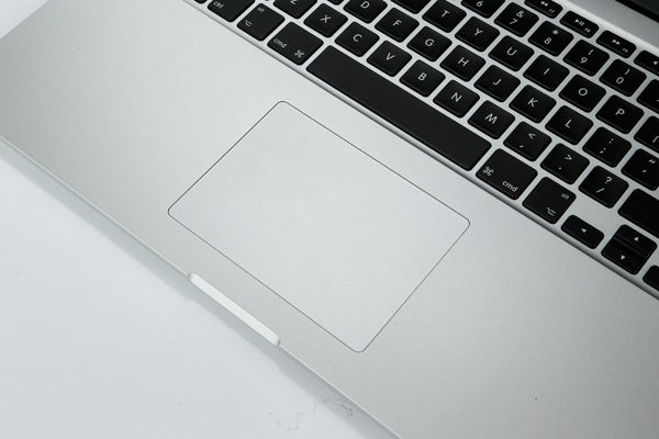 MacBook Pro 15-inch 19