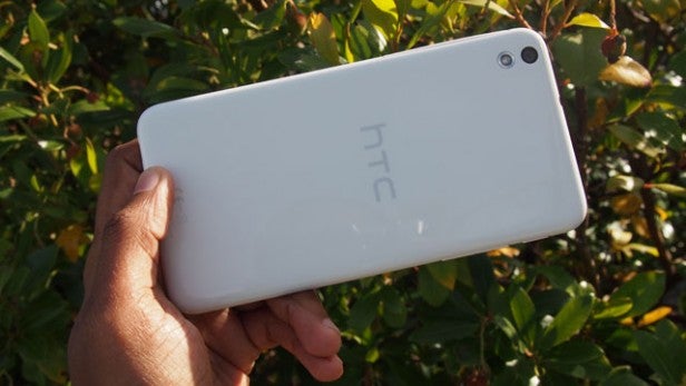 HTC Desire 816 hands-on images