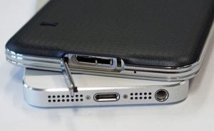 Galaxy S5 vs iPhone 5S 1