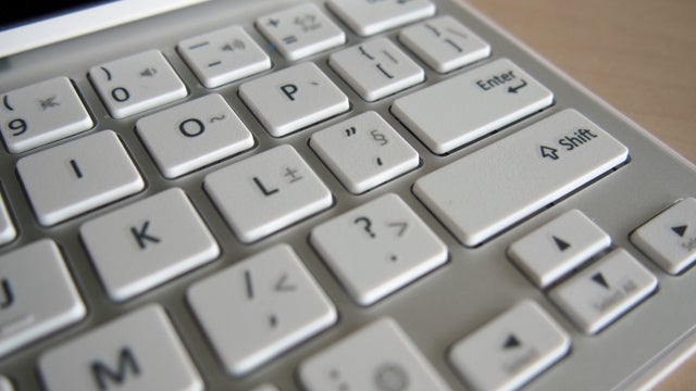 Close-up of Belkin QODE Keyboard Case keys