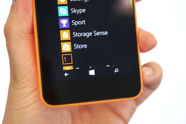 Nokia Lumia 630 13