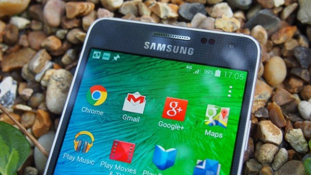 Samsung Galaxy Alpha Review > Display, Software